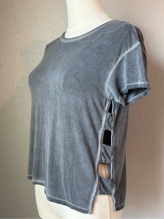 American Eagle Outfitters Tops - American Eagle Soft & Sexy Gray Ladder Side Tee XS